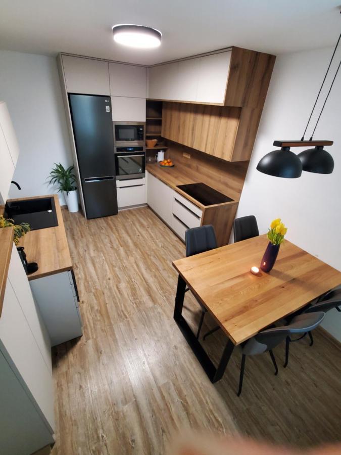 Jičín Novy Apartman Eva מראה חיצוני תמונה