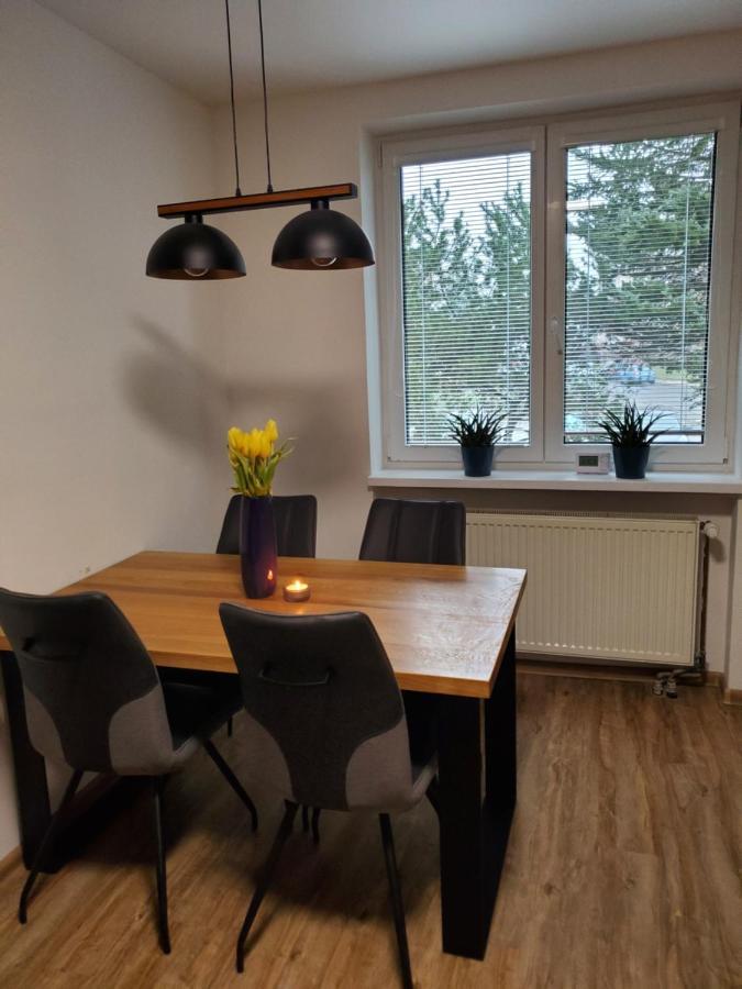 Jičín Novy Apartman Eva מראה חיצוני תמונה